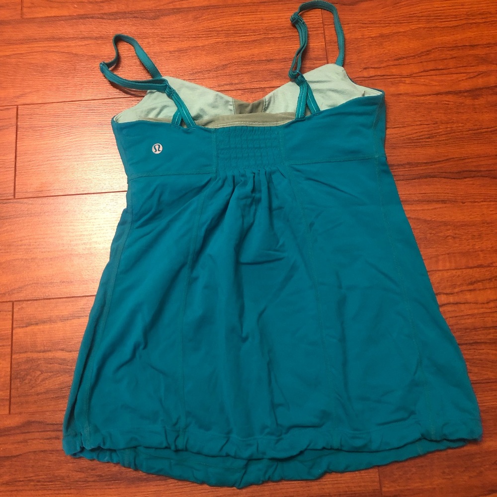 Lululemon top - Picture 4 of 5